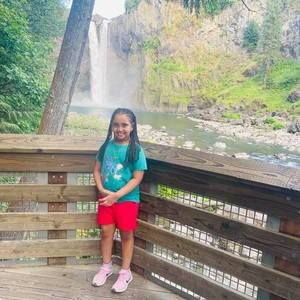 Meet your Posher, Saron